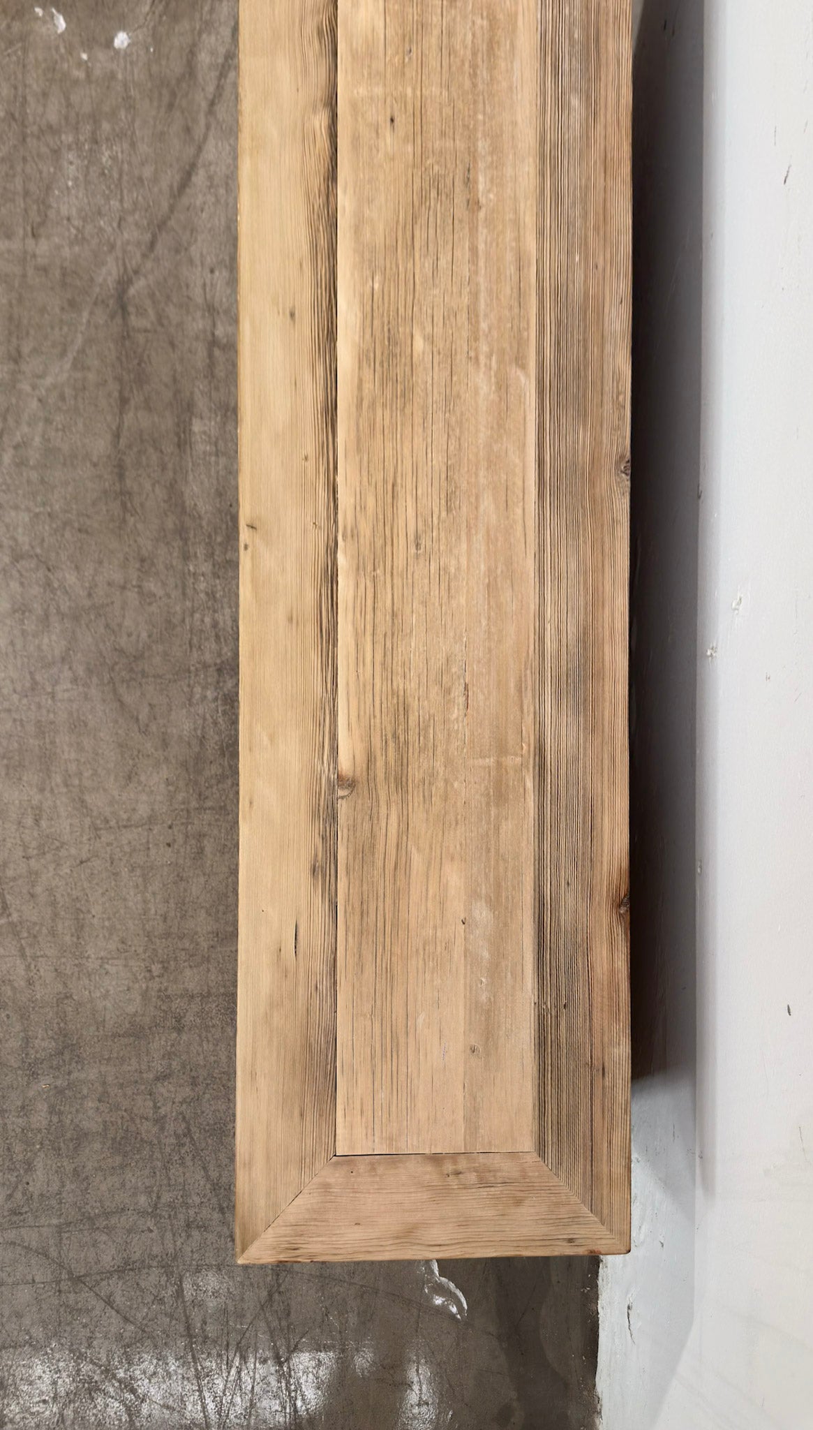 Reclaimed Low Elm TV Cabinet Overhang