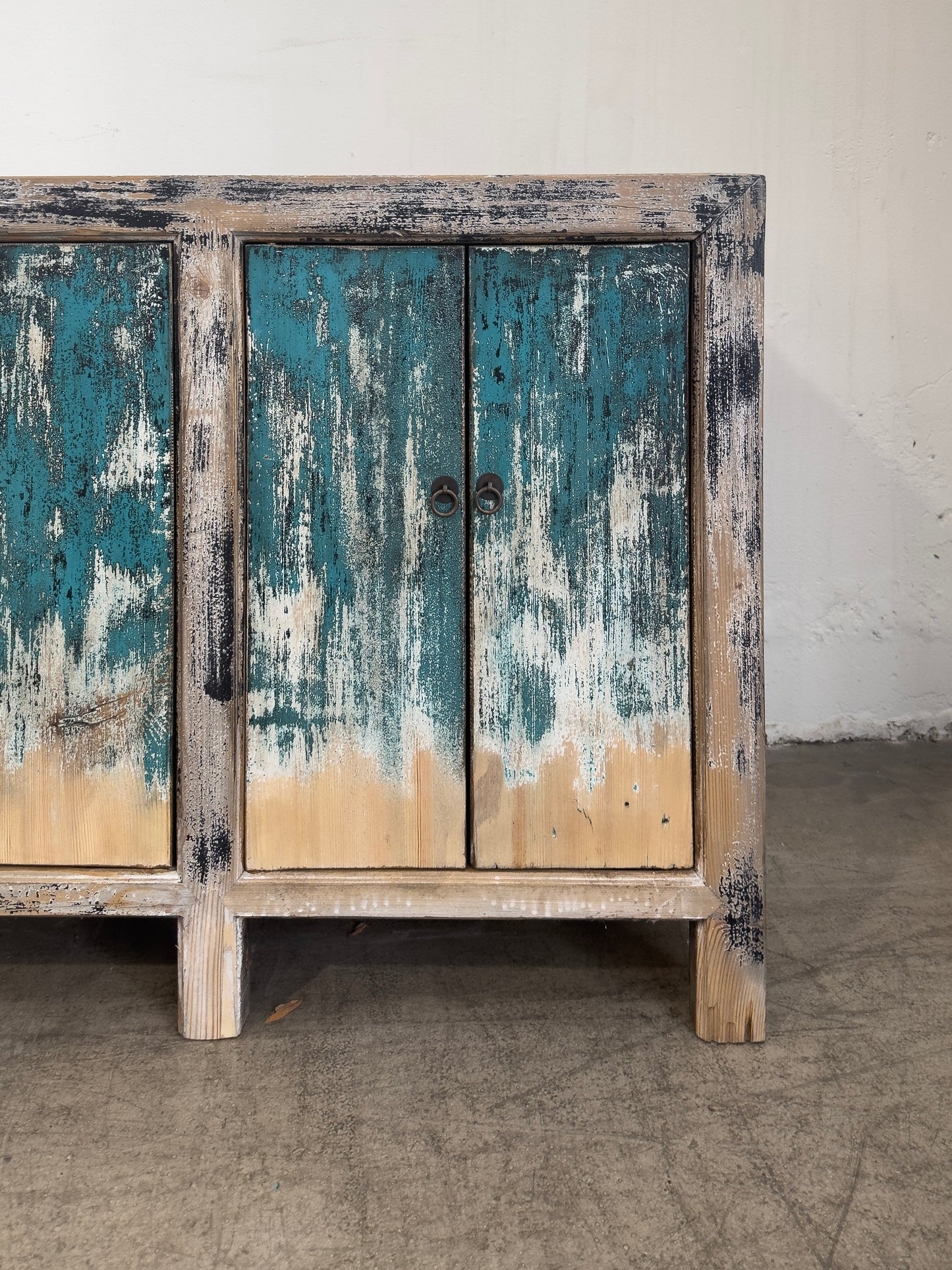 Rustic Blue Paint Buffet Table (H13)
