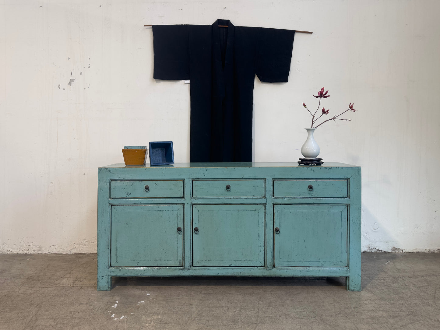 Lacquered Buffet 3 Drawer 3 Door - Blue