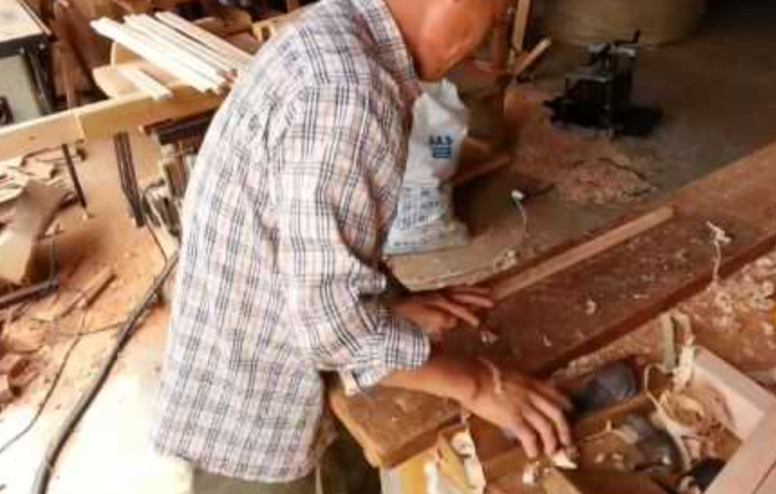 MDF vs Solid Timber: What’s the Difference and Which Is Right for Your Home?