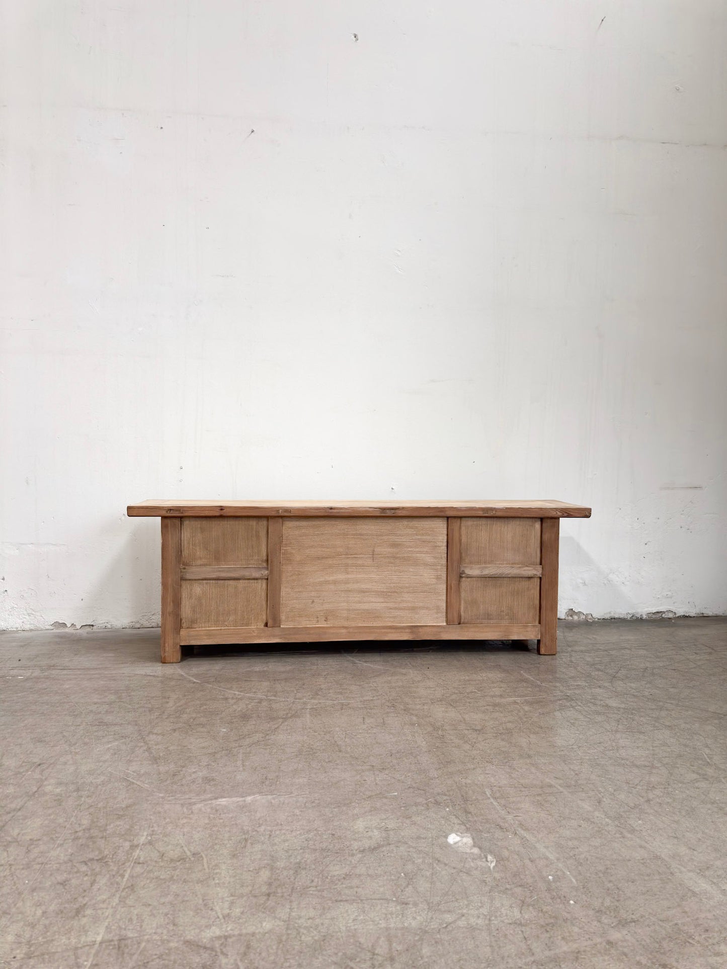 Reclaimed Low Elm TV Cabinet Overhang