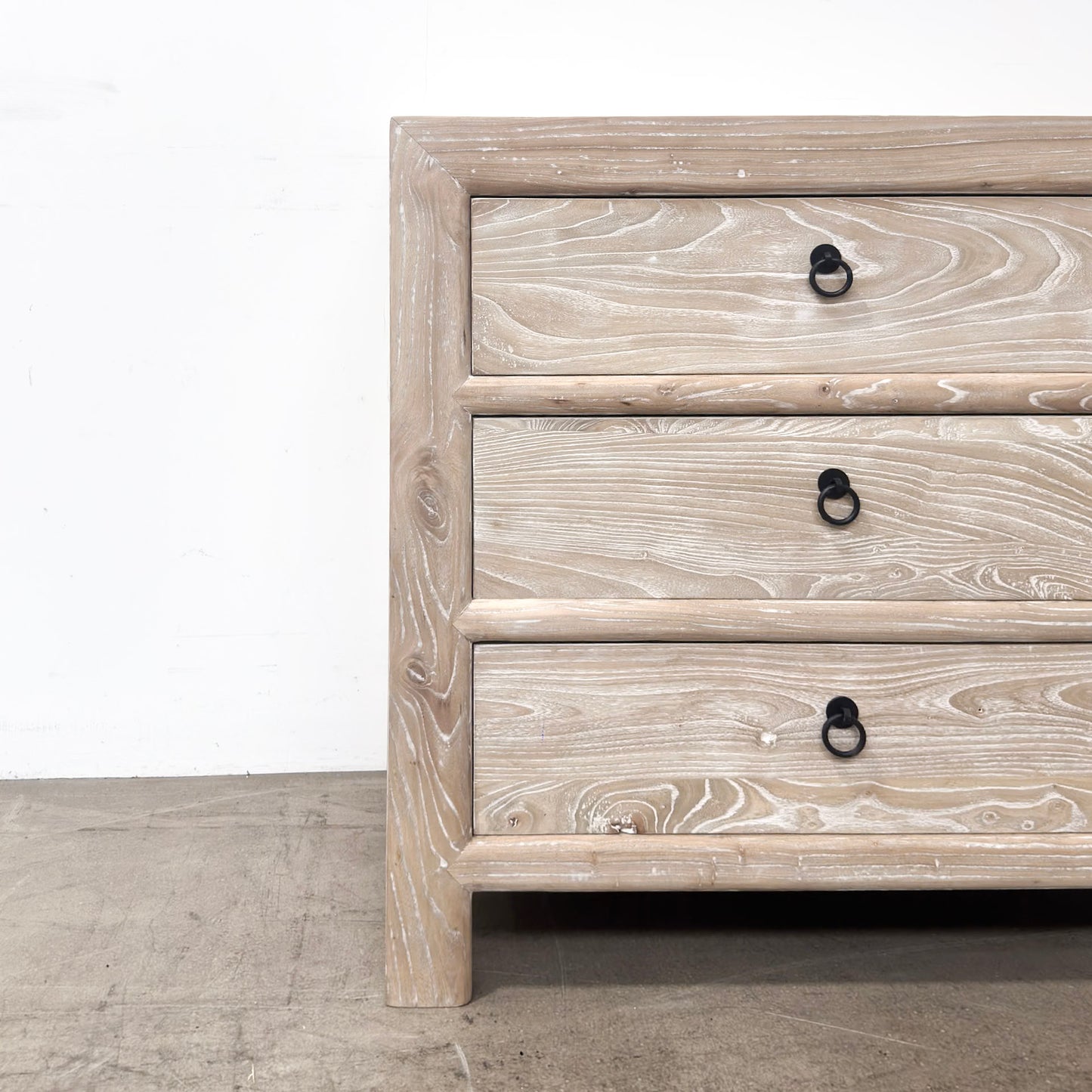 6 Drawer Cabinet - Whitewash