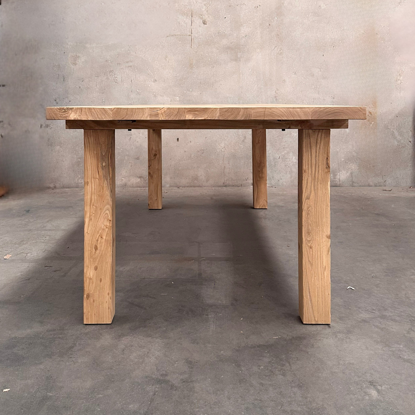 Dovetail Table | Natural | 200 cm